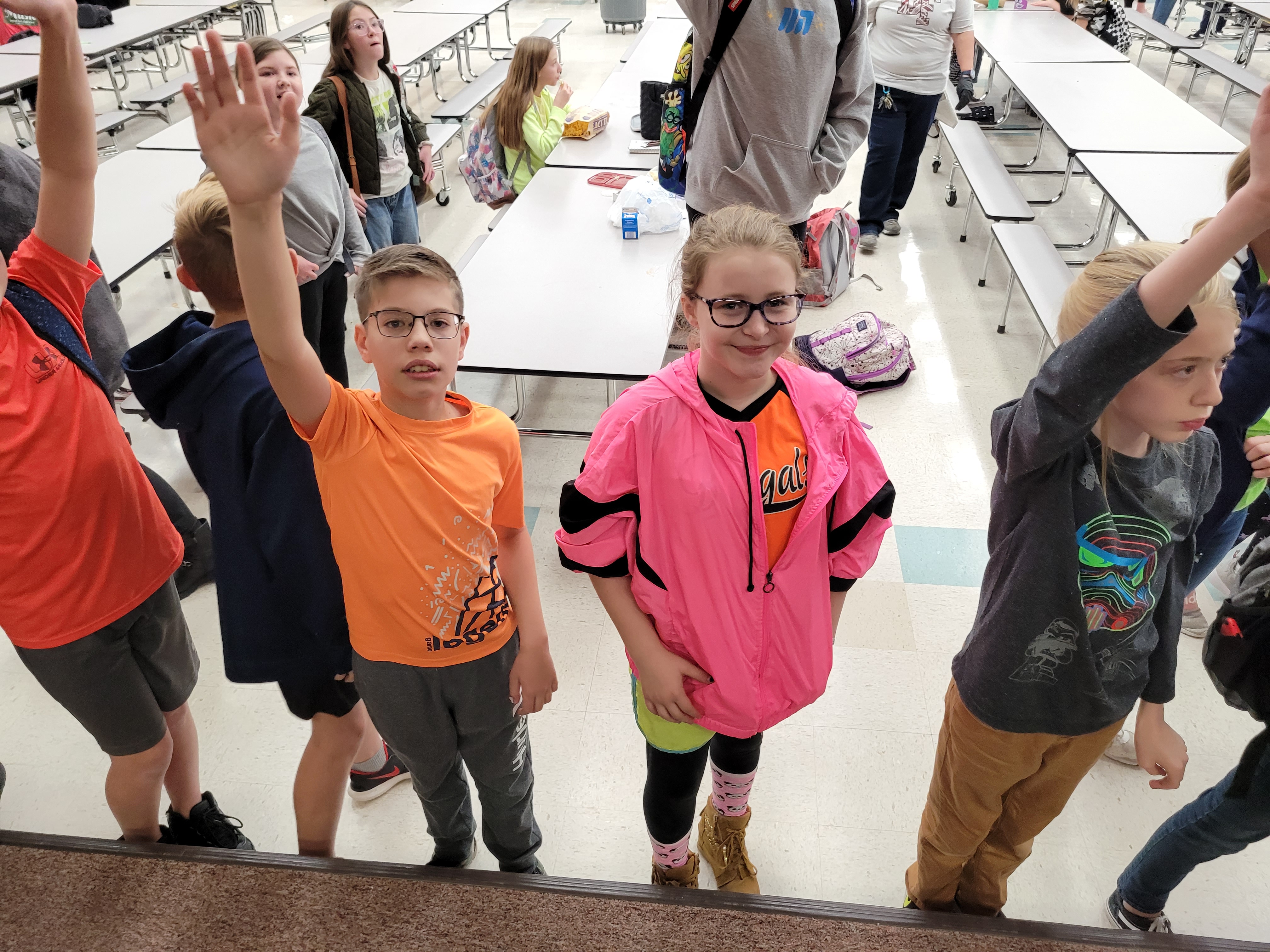 Students celebrate Hope Week by wearing bright colors