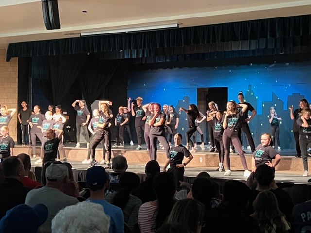 DFMS Students perform at their dance recital