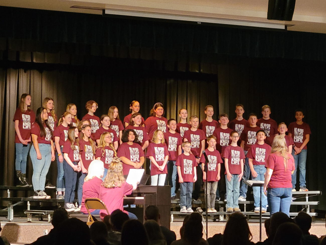 Middle School Choirs - Clear Fork Choirs